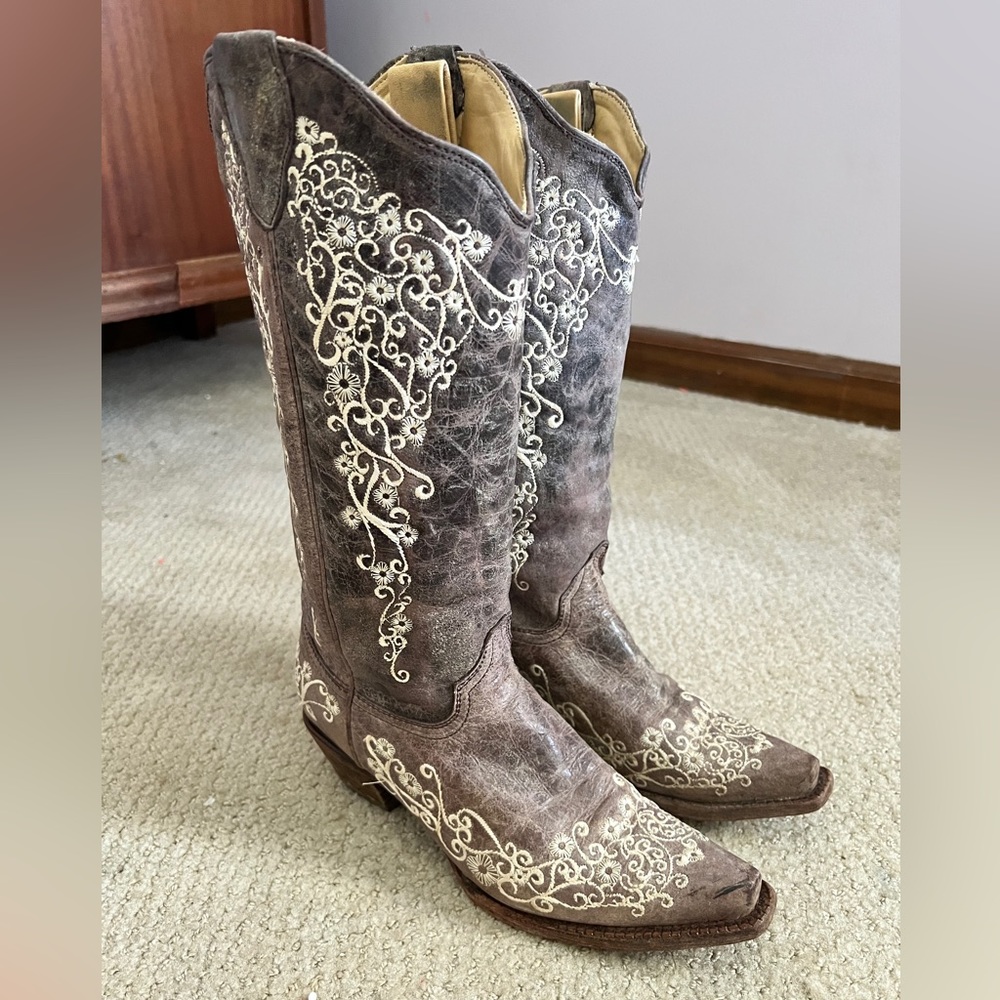CORRAL WESTERN BOOTS